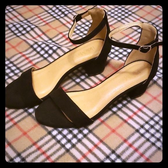 Bella Marie black heel size 8 - Picture 1 of 4